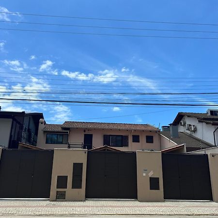 casa na praia Porto Belo Exterior foto